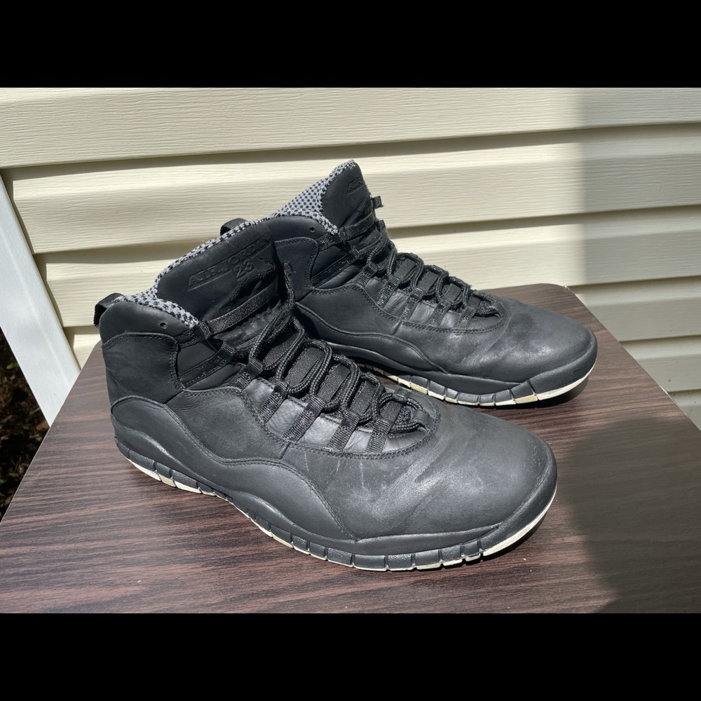 Jordan stealth 10